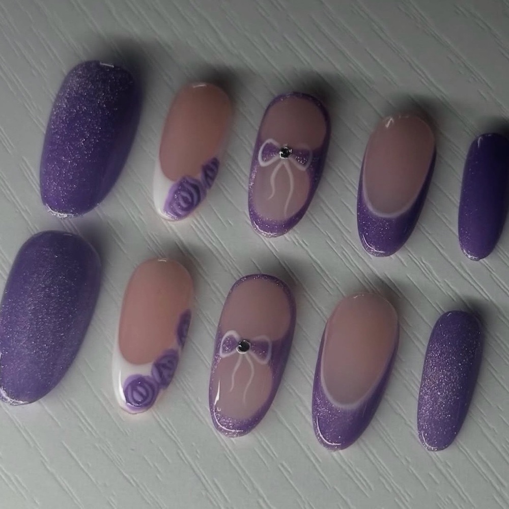 Elegant Purple and Nude Nail Set